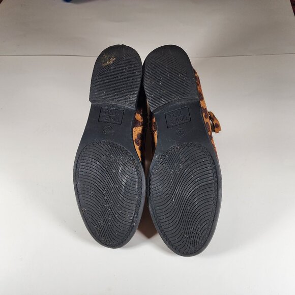 Time & True Women's Short Boots Leopard Design Like New Condition Size 7 1/2 - Picture 6 of 7